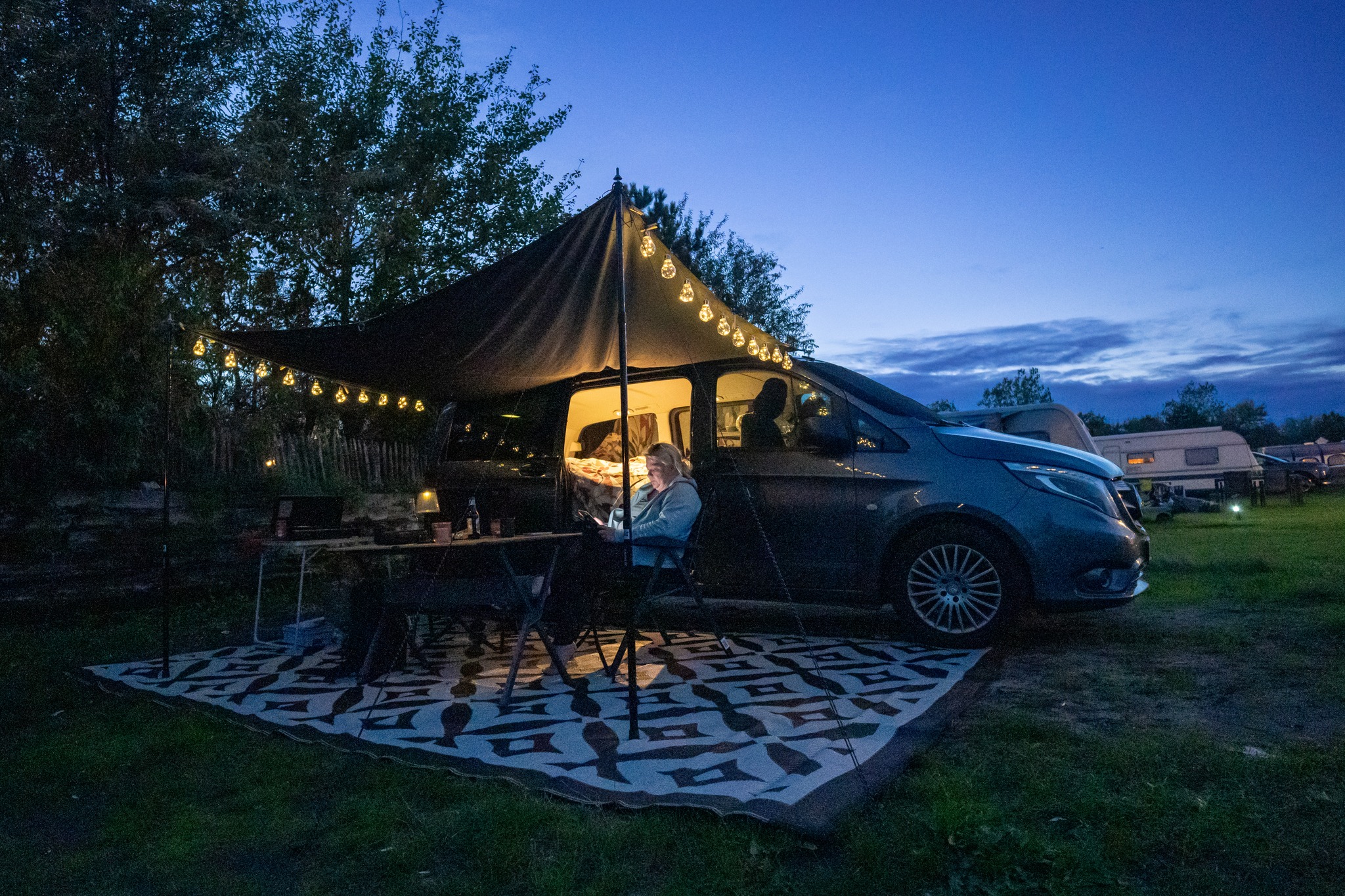 Wir versuchen uns mal an diesem #VanLife, von dem die Jungen Leute immer reden. Vermutlich die beste Medizin gegen "After-Event-Depression" 😊